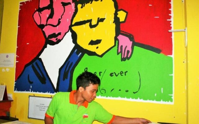 The Happy Mango Tree - Hostel