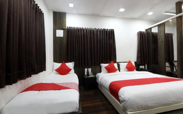 Vishnupriya Regency by OYO Rooms