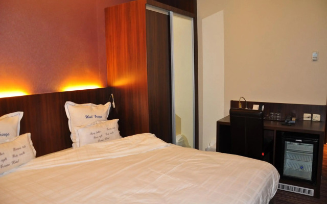 Europe Hotel