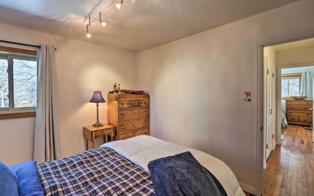 5 Mi to Dtwn Denver: Peaceful Lakewood Home!