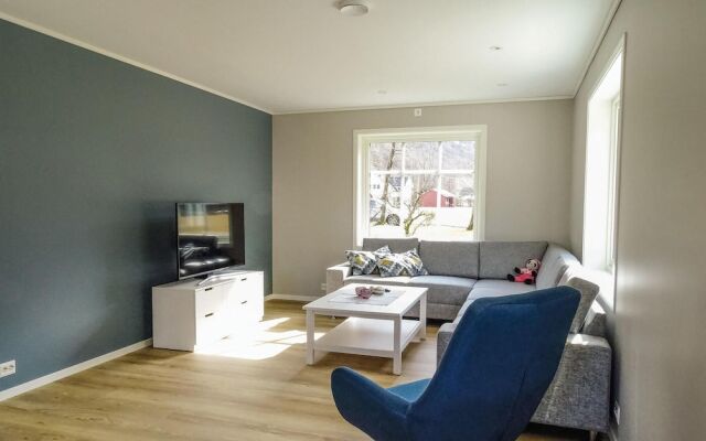 Stunning Home in Dirdal With 4 Bedrooms and Wifi