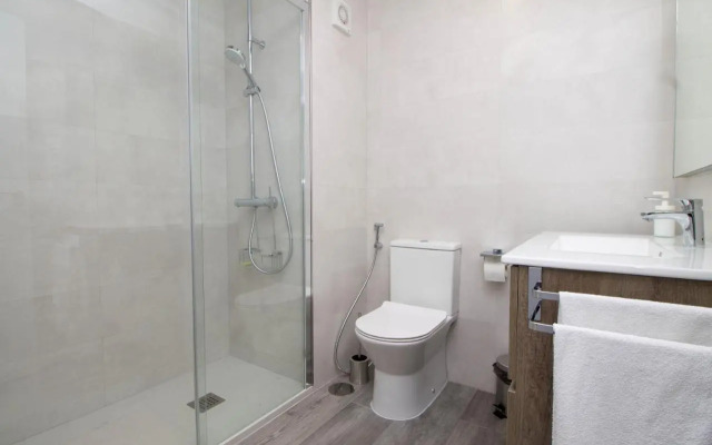 Santa Amalia 18 by IVI Real Estate