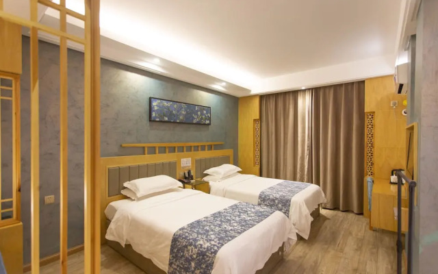 Zhangjiajie Heyday Hotel