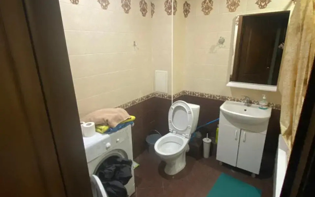 Apartment on 50 let Oktyabrya street 57a building 1