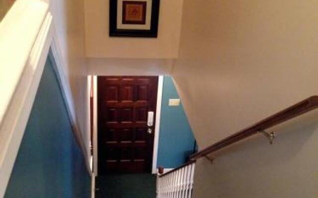Apart 2 Bedroom 2 beds near metro -Parking Free
