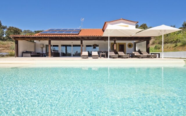 Villa With one Bedroom in Mora, With Private Pool, Furnished Terrace a