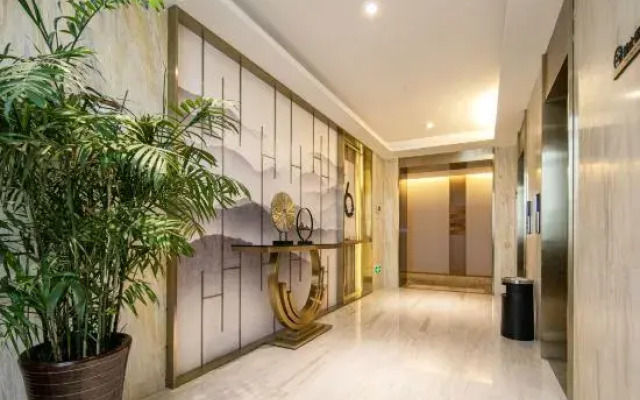 Starway Hotel (Xiangyang Erqi)