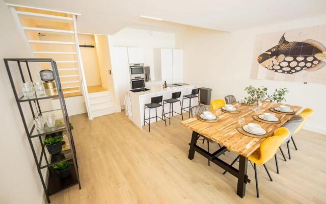 Grandiose 3 Bedroom Serviced Apartment 117m2 -NB304G-