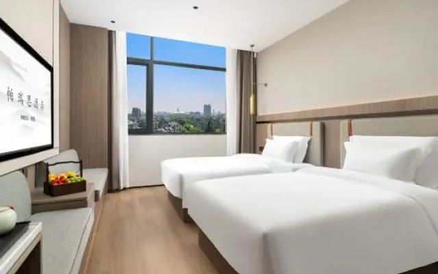 Cixi Zhouxiang Paris Hotel