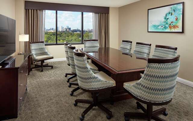 Hilton Houston Plaza/Medical Center
