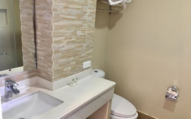 Manhattan Suites Inn