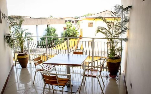 Maxlot Hotel