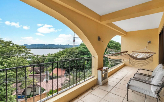 Sunset Heights 301
