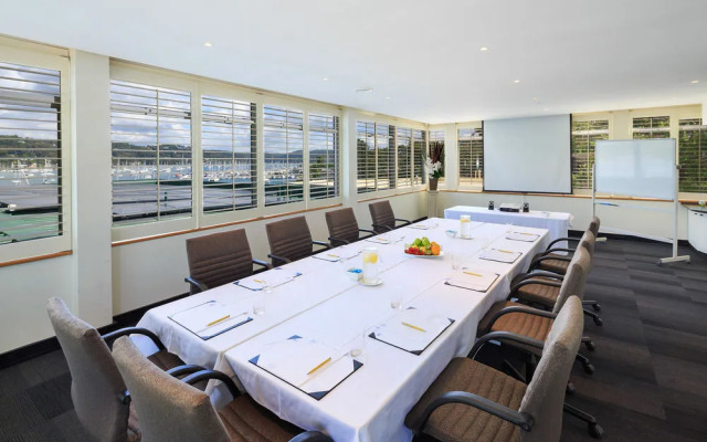 Metro Mirage Hotel Newport