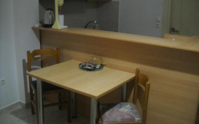 Central Cozy Apartment 4