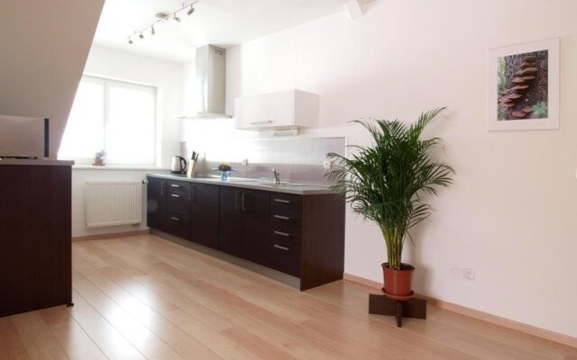 Penzion a restaurace Sklář