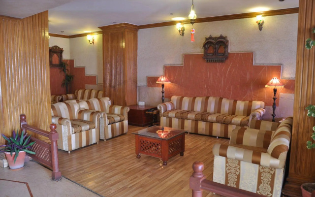 Hotel Vishnupriya