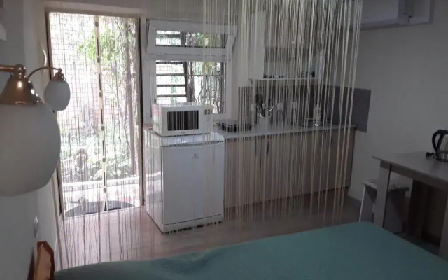 Guest House on Krasnodarskaya 131