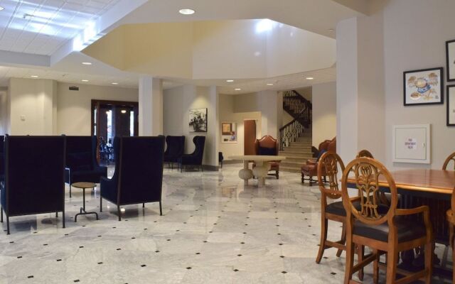 Pioneer Pocket Hotel