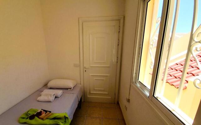 Fantastic 3 Bedrooms MAREVERDE, WIFI free