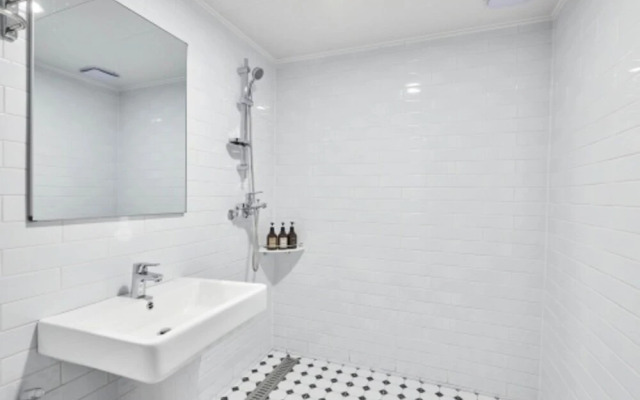 Brown Dot Hotel Wolgot