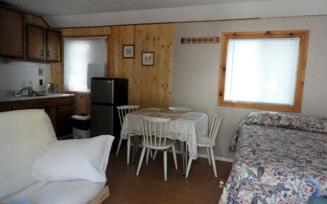 Edgewater Resorts - Edgewater Cottages