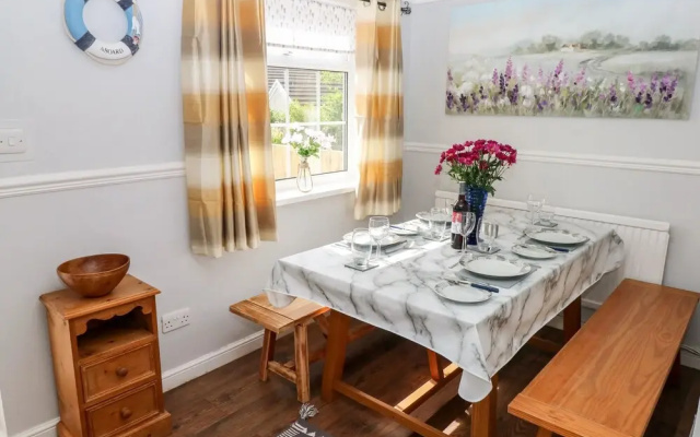 Woodview Cottage