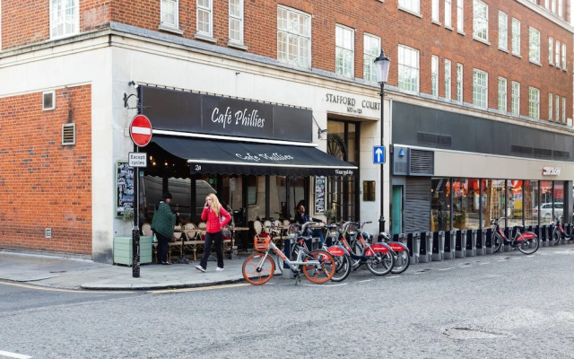 Stafford Terrace Iv By Onefinestay