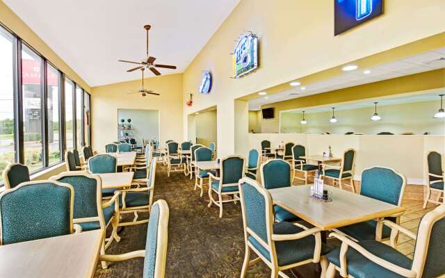 Ramada by Wyndham Statesville