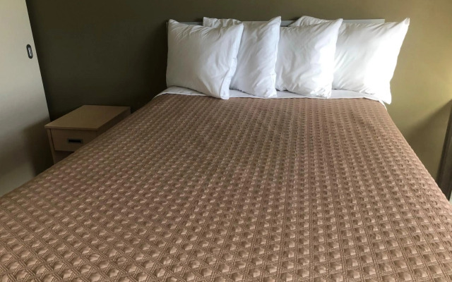 Residence & Conference Centre - Calgary