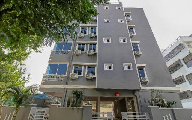 Vennela Residency by OYO Rooms