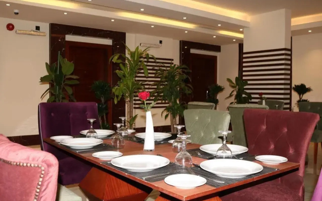 Nawa Almadina Hotel