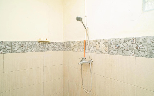 OYO 407 Bandahara 21 Syariah