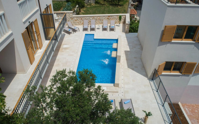Casa Laurea