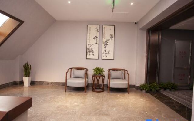 Longzhirun Resort Hotel