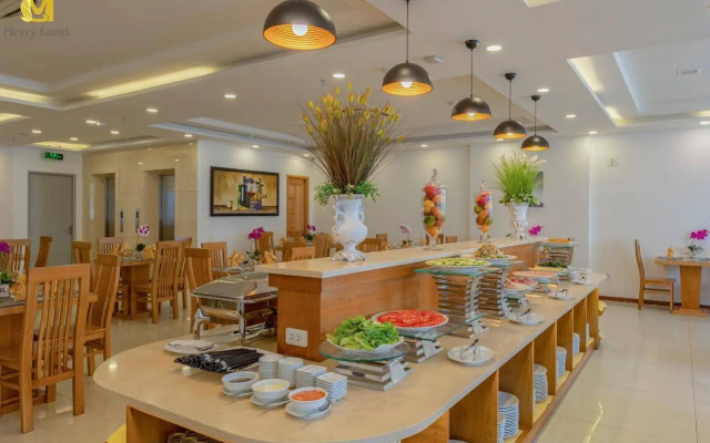 Merry Land Hotel Da Nang