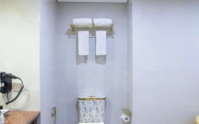 Alhambra Hotel & Convention, Bw Signature Collection