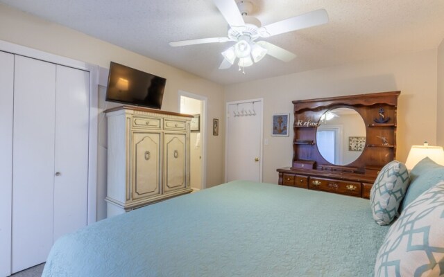 Spacious 3BR Pensacola Townhouse