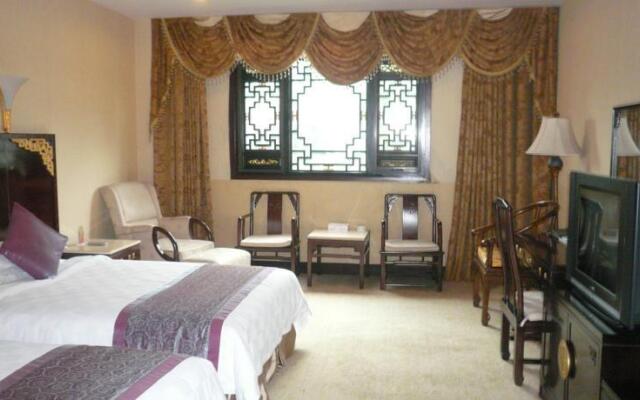 Tao Ran Ju New Contryside Golden Sunshine Eco-Hotel