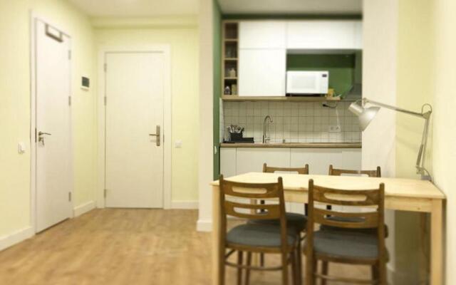 Sandro'S Room