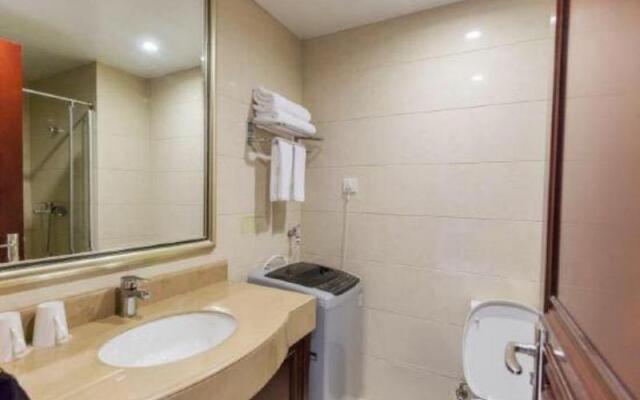 Hangzhou Caitong Center Apartment (Wujiaotian Street Gaosha Road Subway Station Branch)