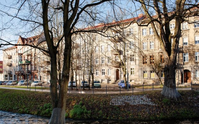 Apartament Nowe Miasto - Skwer Malarzy