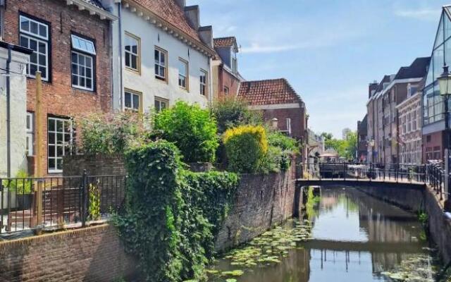 Canal apartment at historic CityCenter Amersfoort