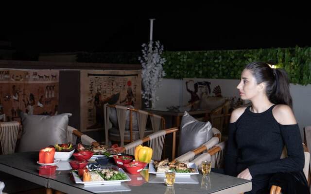 King of Pharaohs Pyramids View