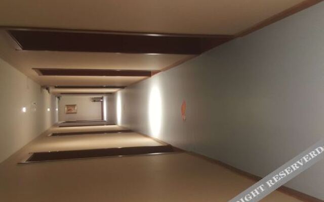 Jiahe Guest House (Tangshan Railway Station)