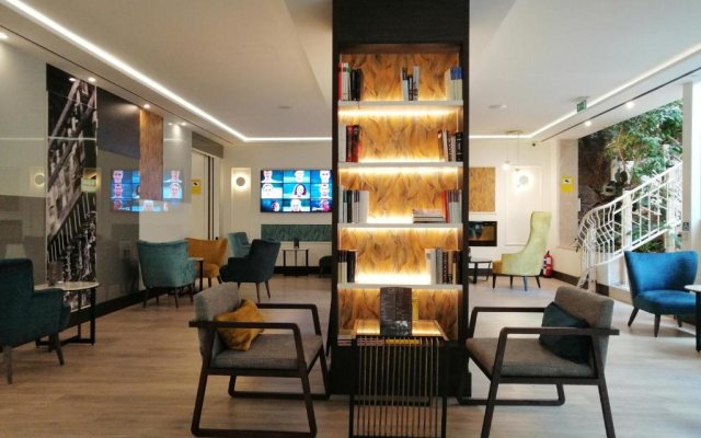 Gran Versalles Hotel