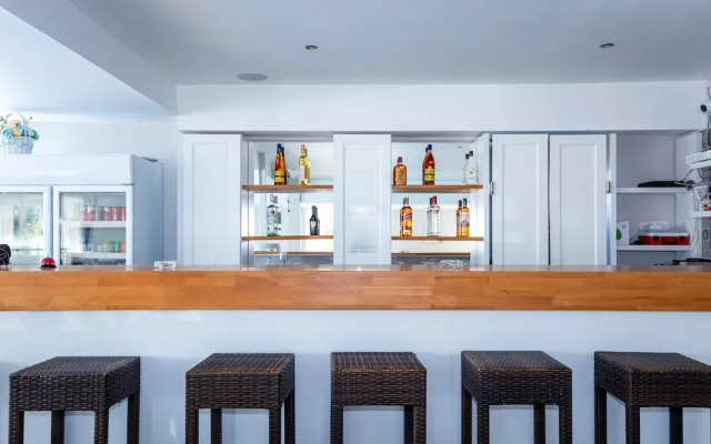 Frida Apartments by Checkin