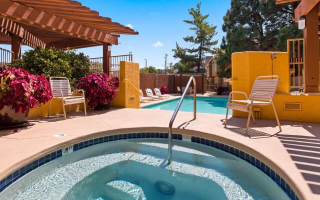 Best Western Airport Albuquerque InnSuites Hotel & Suites