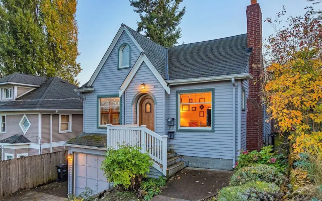 Green Lake Zen Low Level Garden Suite