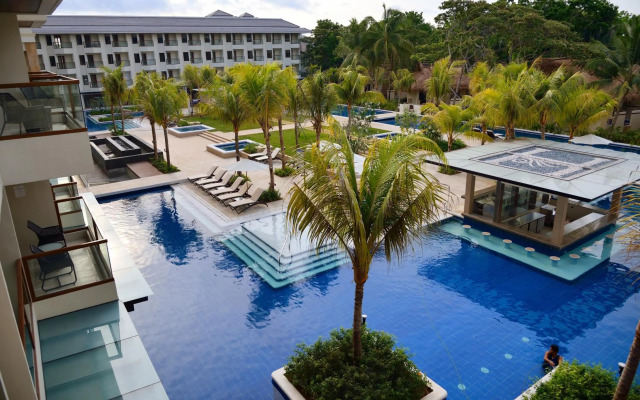 Henann Resort Alona Beach